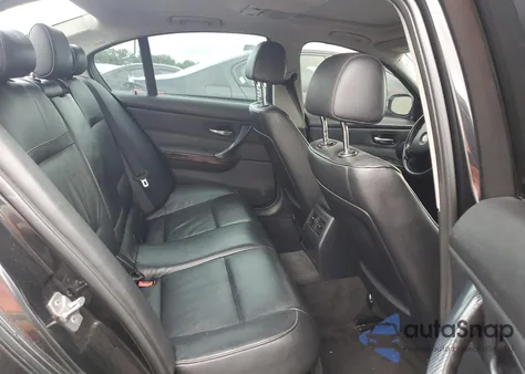 2011 BMW 335 Xi z USA, uszkodzony, nr VIN WBAPL5G5XBNN22092